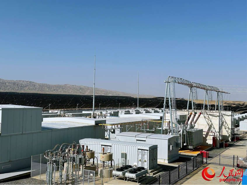 大唐玉章光伏匯集站。人民網記者 楊睿攝 大唐玉章光伏匯集站。人民網記者 楊睿攝