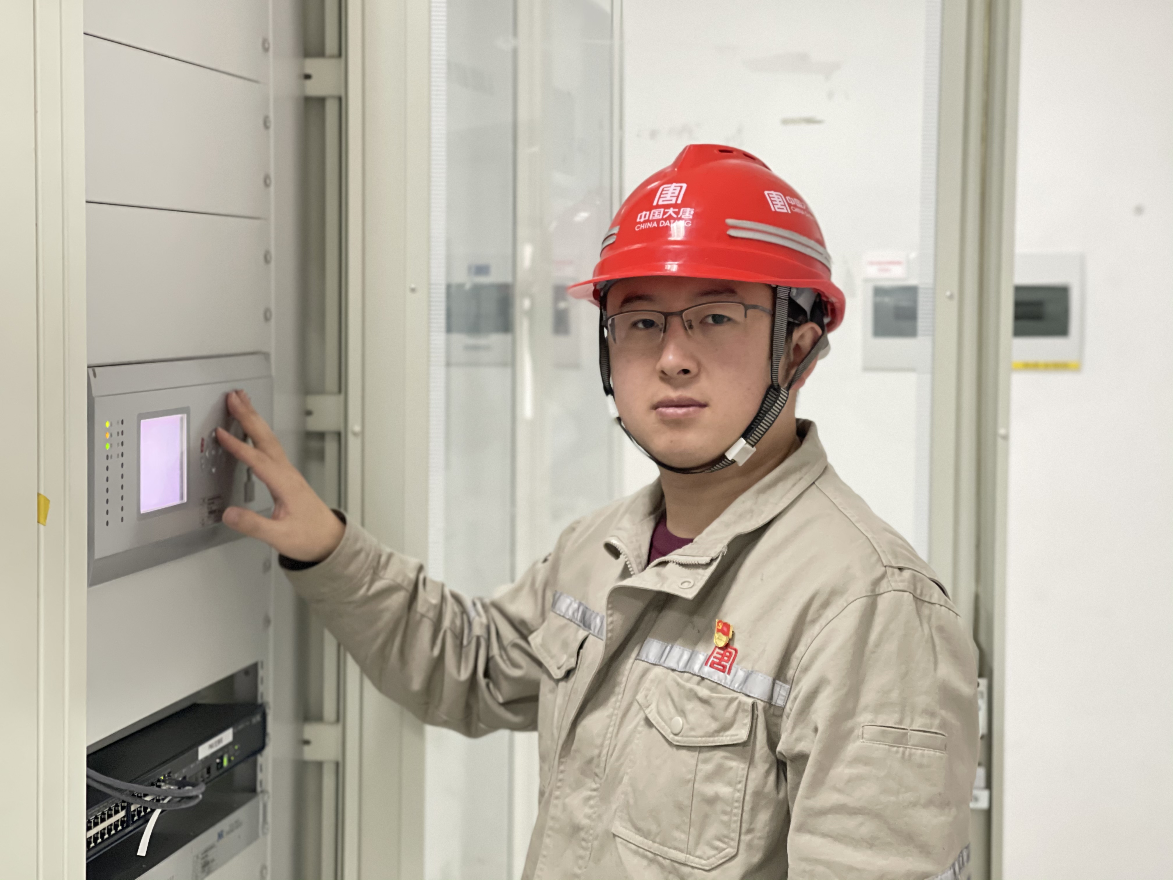 1706780207382016895.jpg 大唐東疆新能源公司十三師區(qū)域運(yùn)維中心主任付丹.jpg