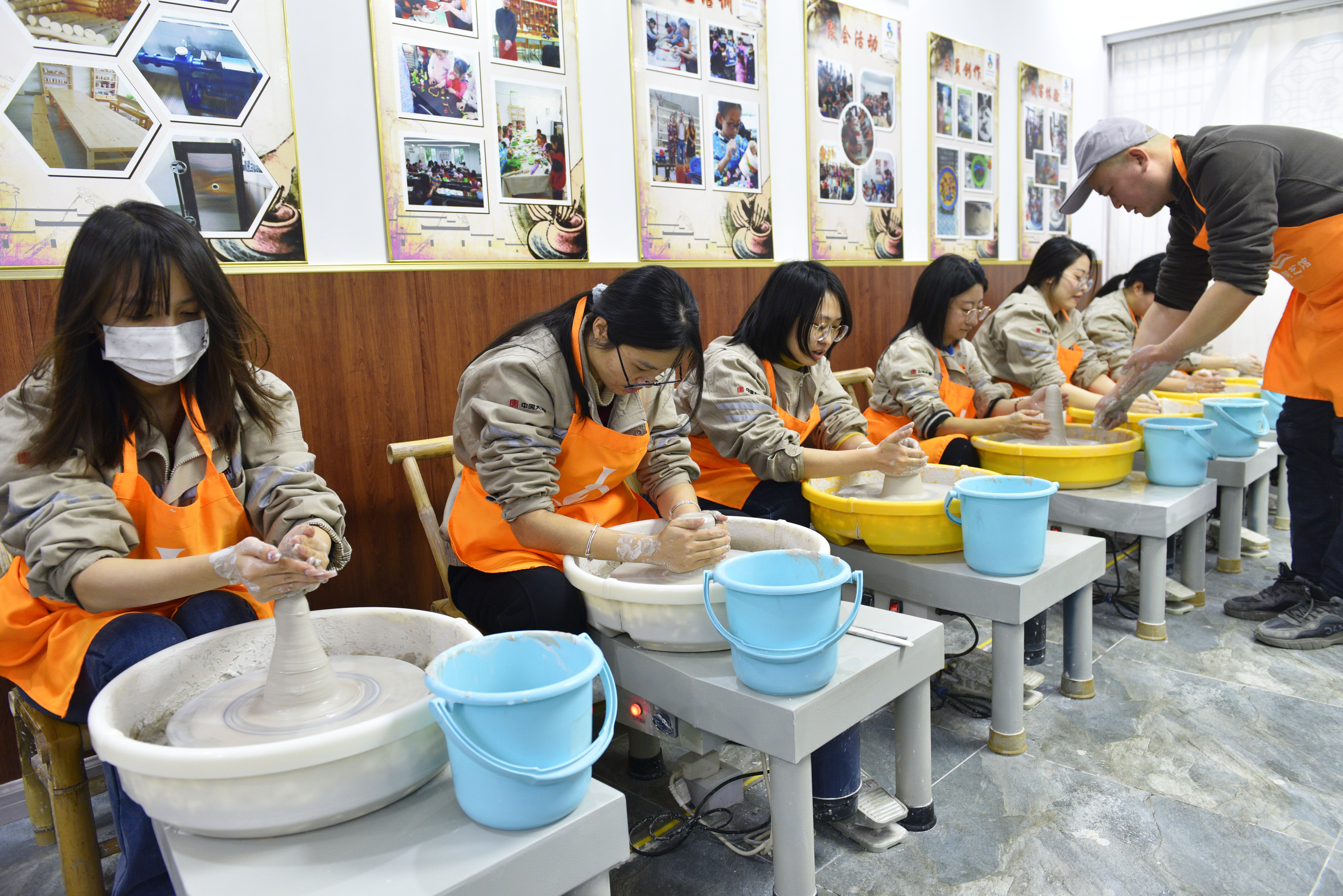 1709798989164073681.jpg 航運(yùn)公司.jpg