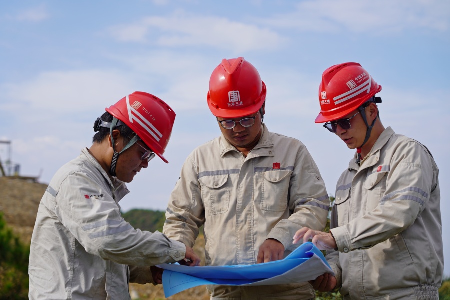 1728544310355063555.jpg 44.jpg